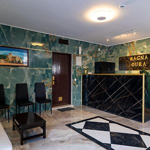 Magna Oura